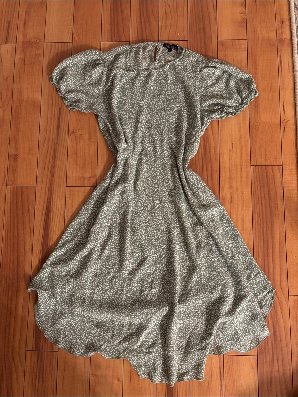 Floral Puff-Sleeve Midi Dress in Sage Green